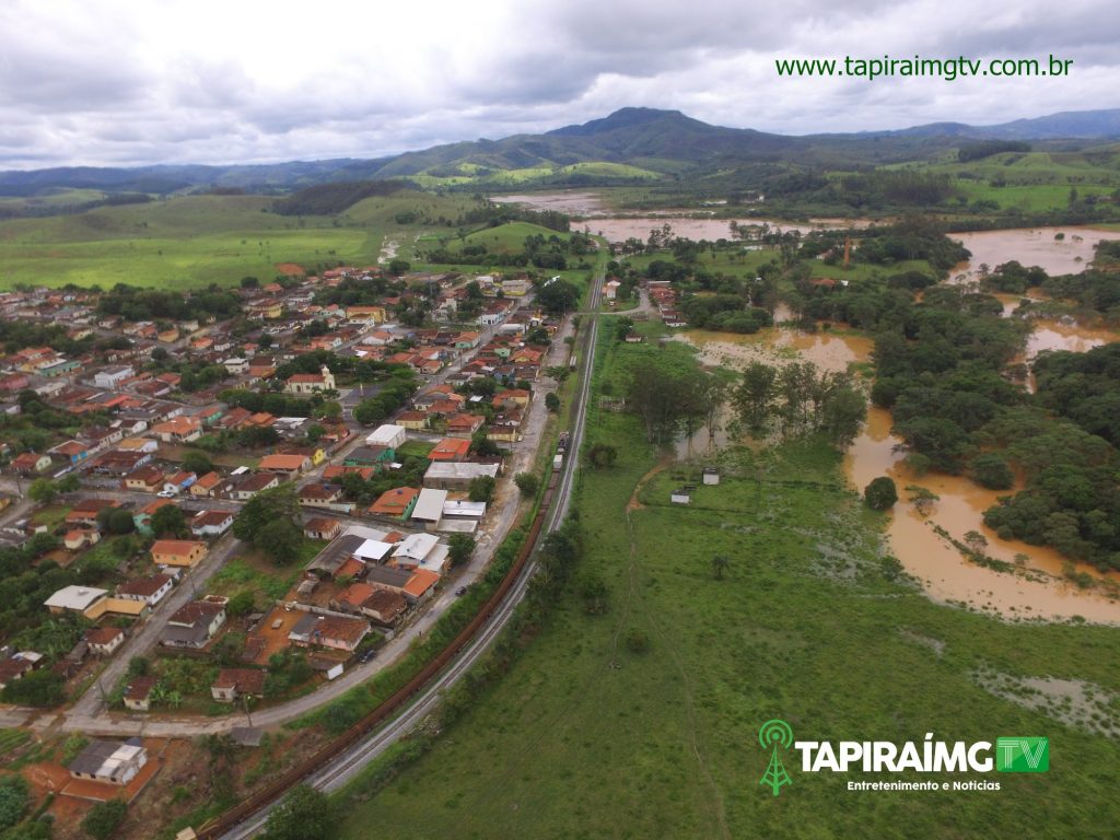 Rio Perdição transborda em Tapiraí